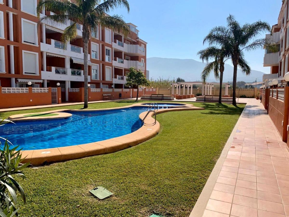 Apto. Con Gran Terraza Y Acceso Directo A Piscina. 데니아 외부 사진